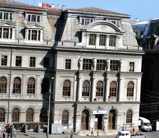 Cladire Bd. Regina Elisabeta